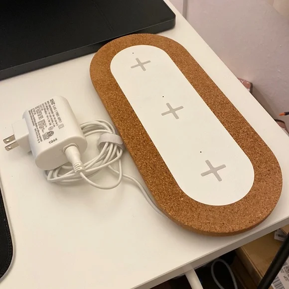 Usb Charger Ikea Triple Pad Wireless Charger Ikea Livboj Magsafe
